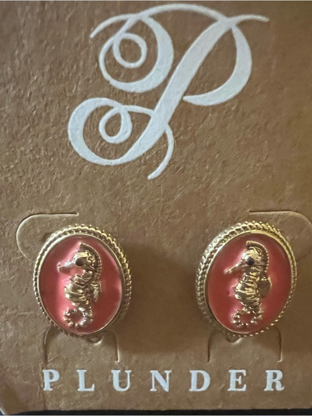 NWT ♥️ Gold Seahorse Oval Stud Earrings in Coral Pink